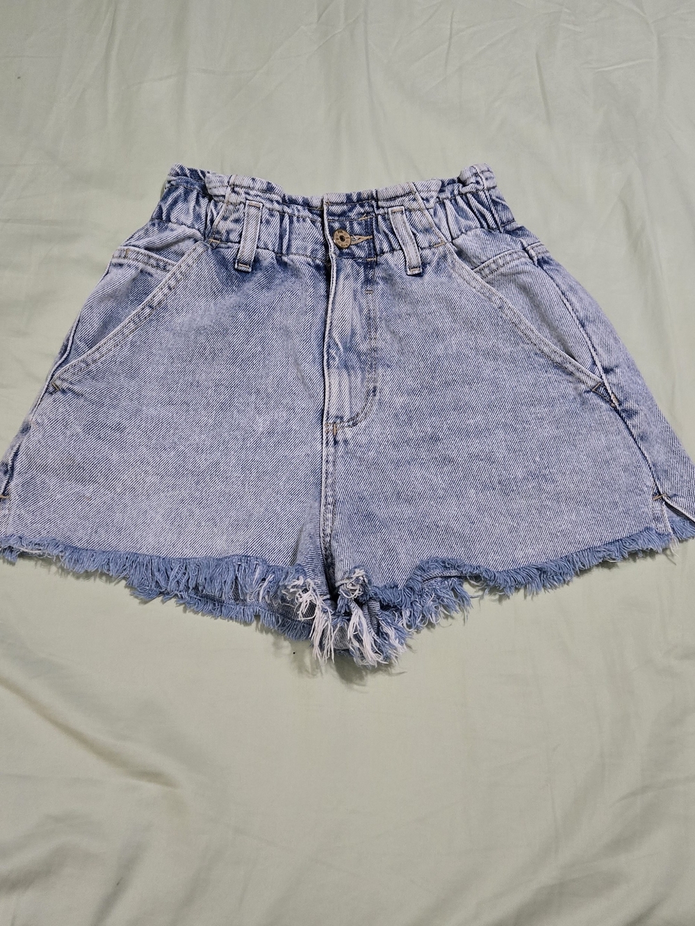 Zara Light Blue High-Waist Frayed Denim Shorts Size 2